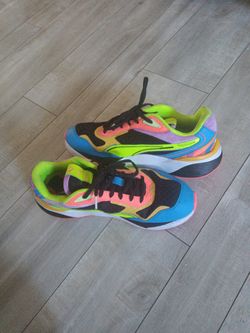 Puma thunder glow hot sale
