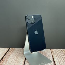 iPhone 13 - Unlocked - 128GB