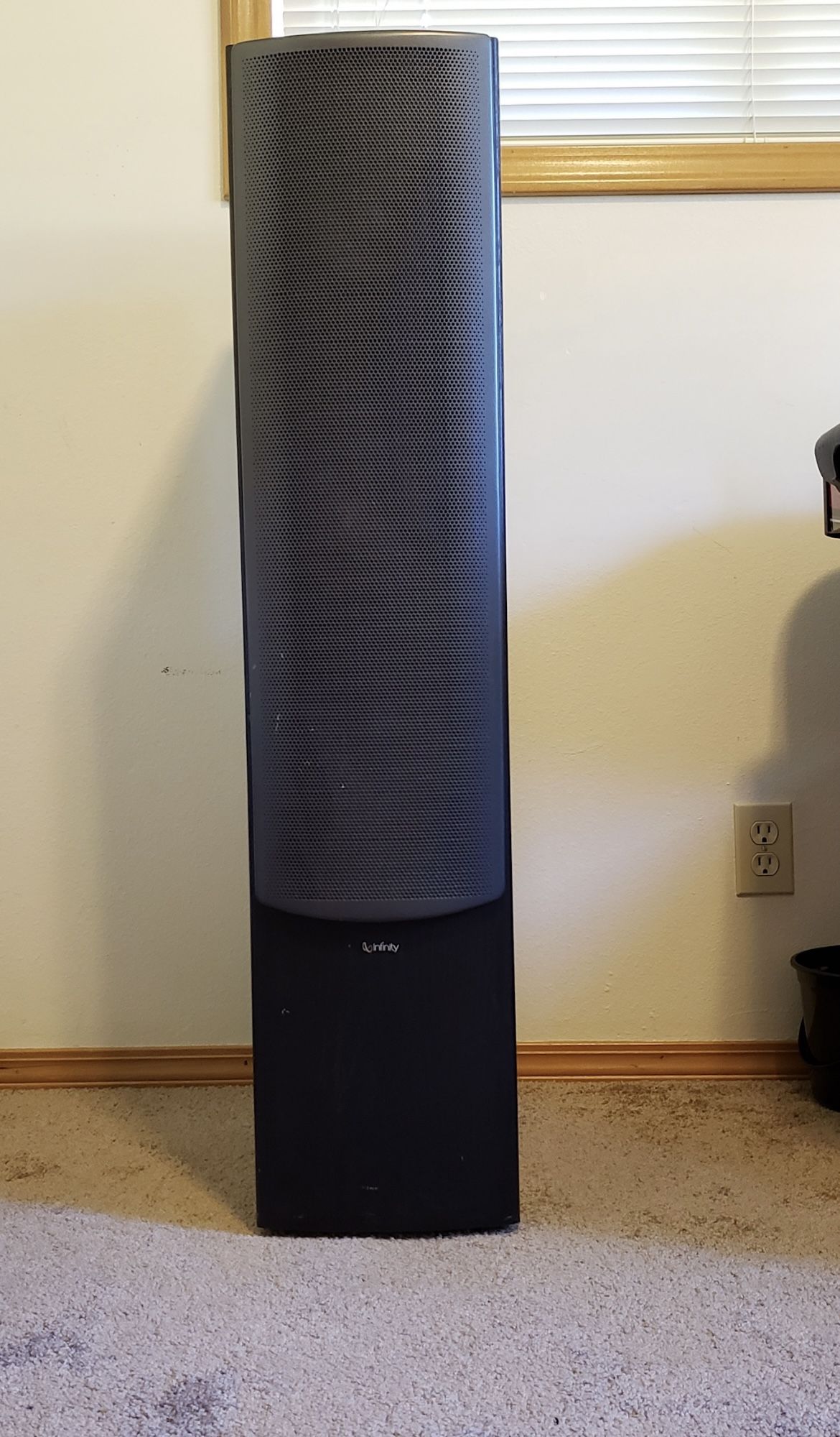 Infinity Beta 50 Floor Standing Speakers for Sale in Kenmore, WA OfferUp