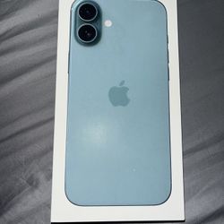 iPhone 16 Plus