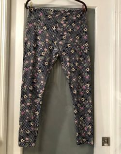 Disney Minnie Mouse LuLaRoe Tall & Curvy leggings new W/O tags. Buttery  soft! for Sale in Miami, FL - OfferUp