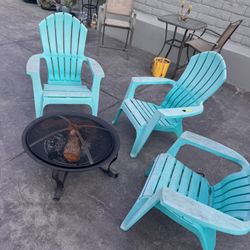 Fire pit With Chairs 