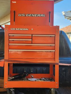 Tool cart with draws and tools