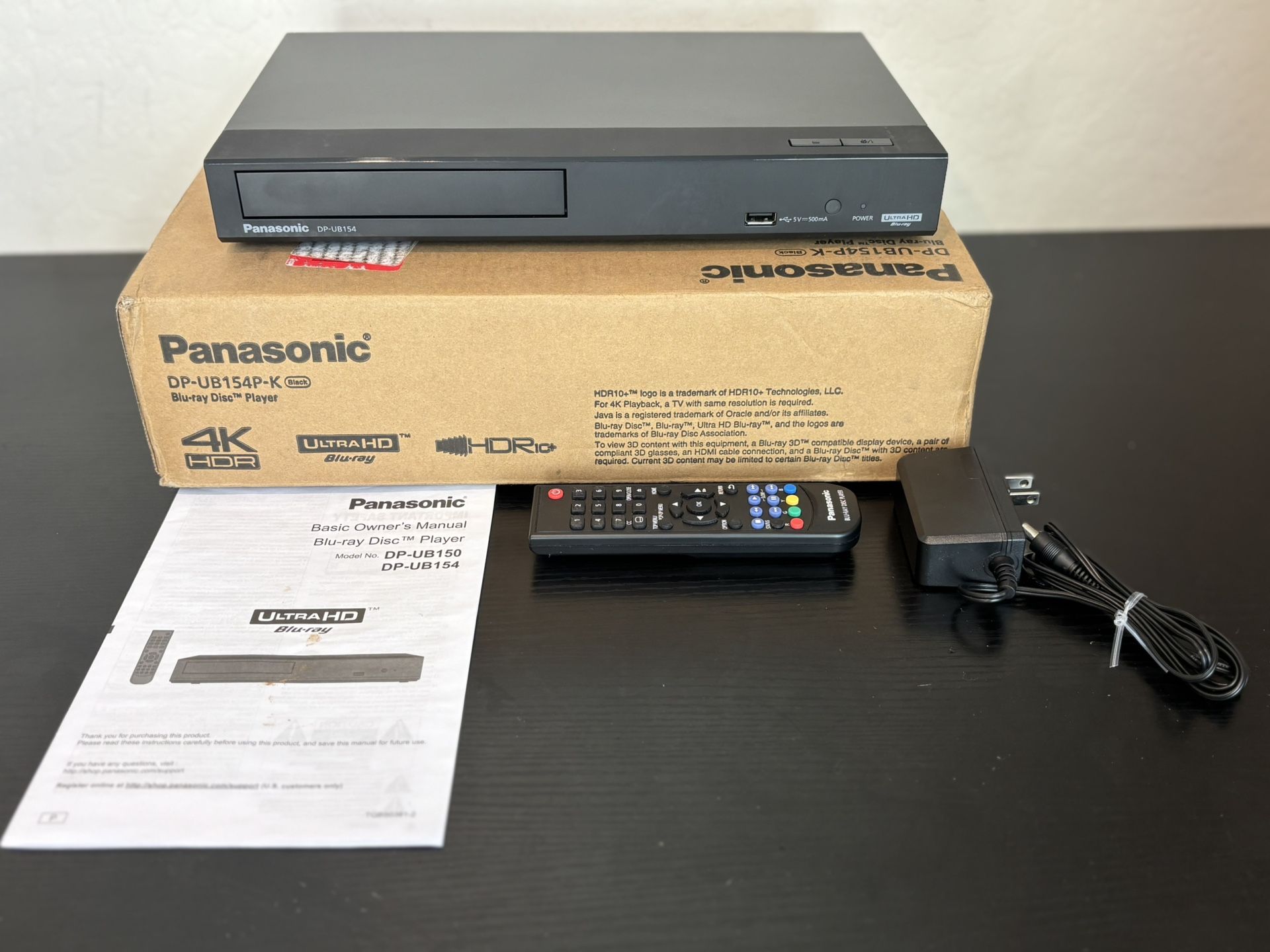 Panasonic DP-UB154P-K 4K Blu Ray Player Ultra HD Hi-Res Audio Black  Very lightly used tested & works!  The Panasonic DP-UB154P-K 4K Blu-ray Player is