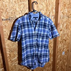 Tommy Hilfiger blue plaid short sleeve button up shirt L