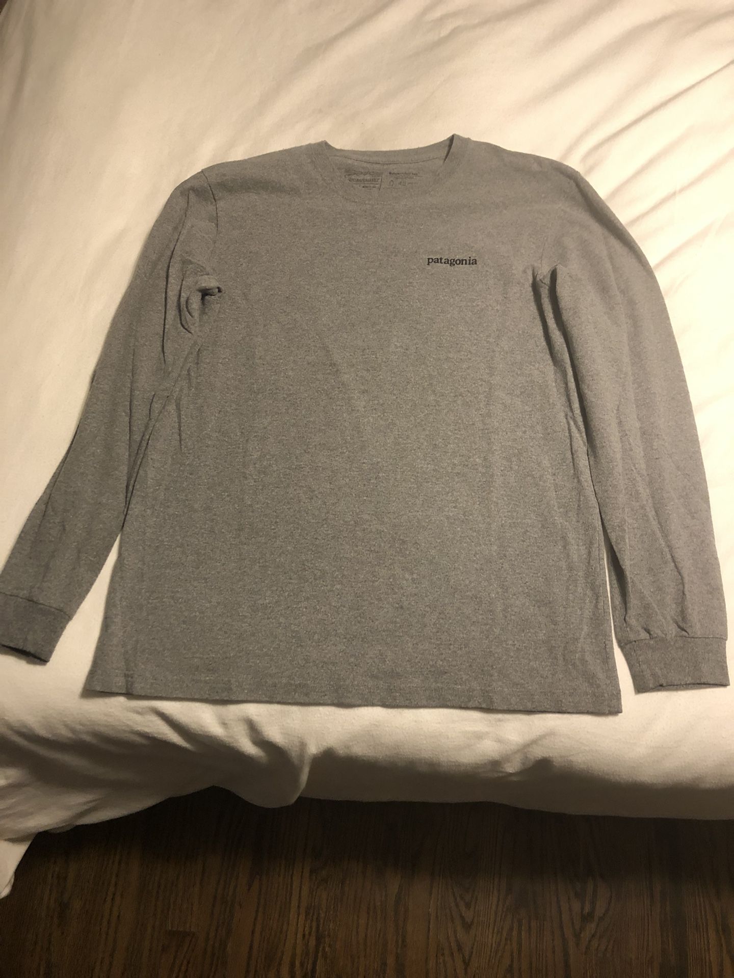 Patagonia Mens Long Sleeve Crewneck Shirts