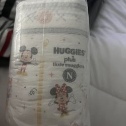 Huggies Plus Newborn Diapers