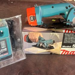 Makita Cordless Circular Saw New In Box
