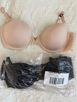 34C Lightly lined strapless bra (Victoria’s Secret Invisible Line)