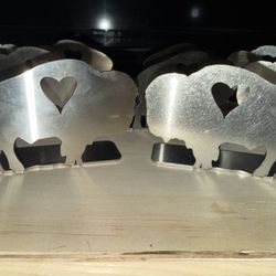 Buffalo Metal Table Art