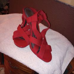 Red Heels By Deflex Comfort