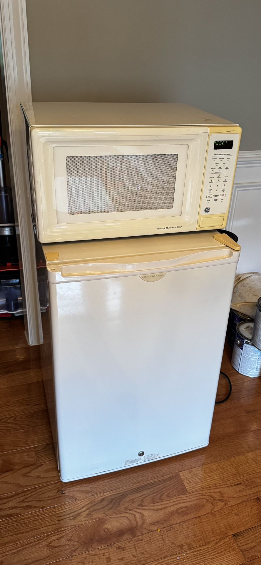 mini fridge (plus free microwave)