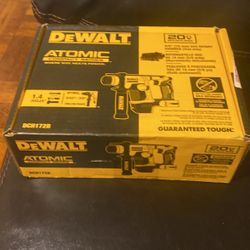 New Dewalt Atomic 5/8 Sds Rotary Hammer Tool Only 