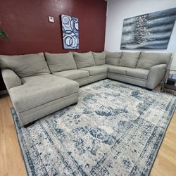 Beautiful Sectional Couch - 3 Piece U Shape (Delivery Available)
