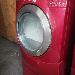 Whirlpool washer and dryer combo still in good condition to use