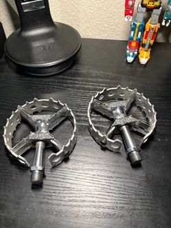 New Hutch BMX Pedals