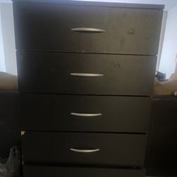 FREE!!! Dresser Chest 