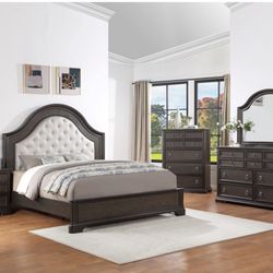 4 Pc Queen Bedroom Set