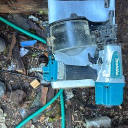 Pistola Metano 100  Makita 70  Para Siding Y Taladro Milwaukee 100