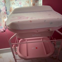 2 In 1 Baby Changing Table With Bath tub