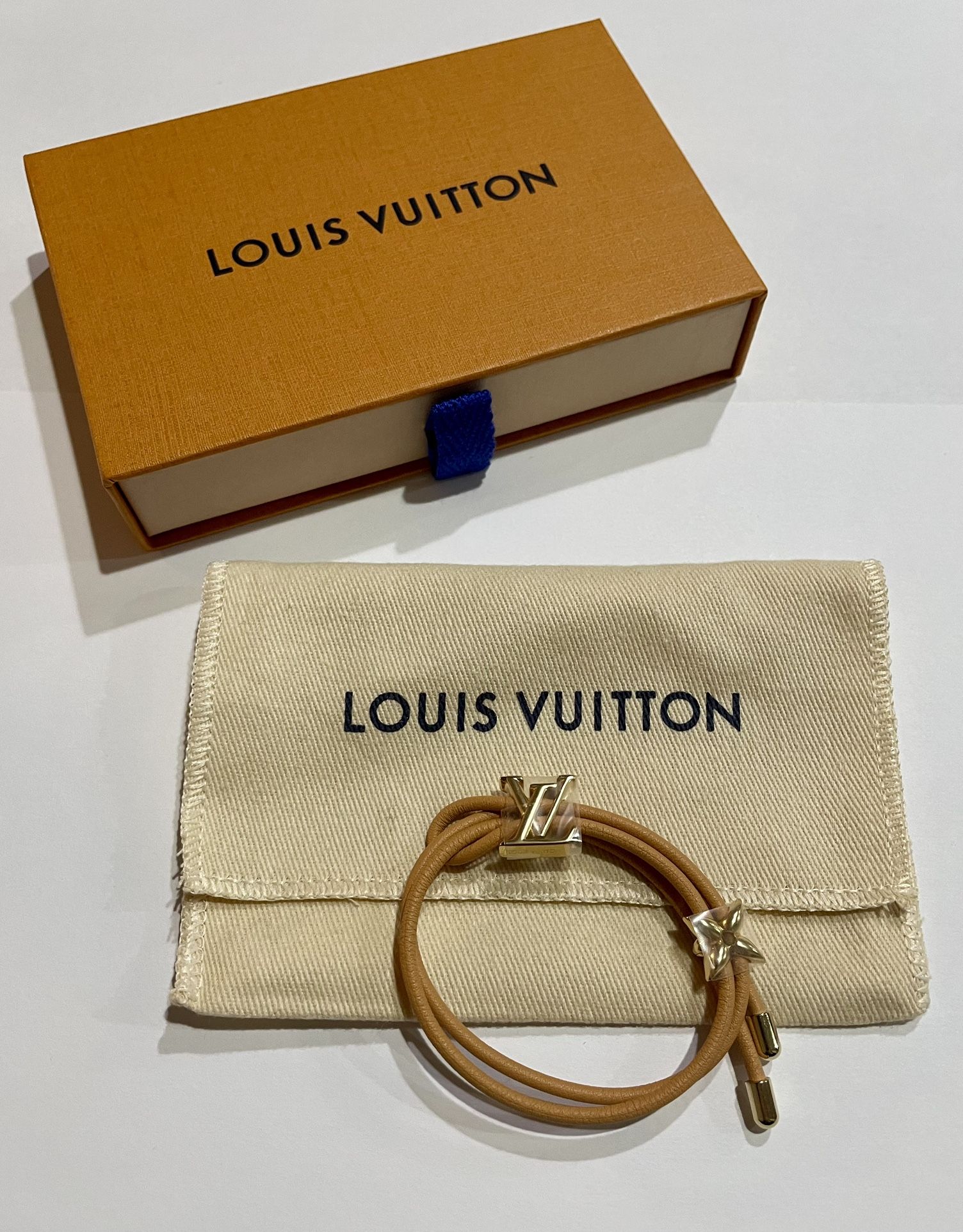Louis Vuitton LV Bloom Bracelet 