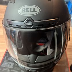Bell Qualifier DLX MIPS Helmet with Pro Tint Visor with Sena 20s evo