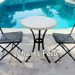 Bistro Table 2 Fold Up Metal Chairs  Palm Springs 
