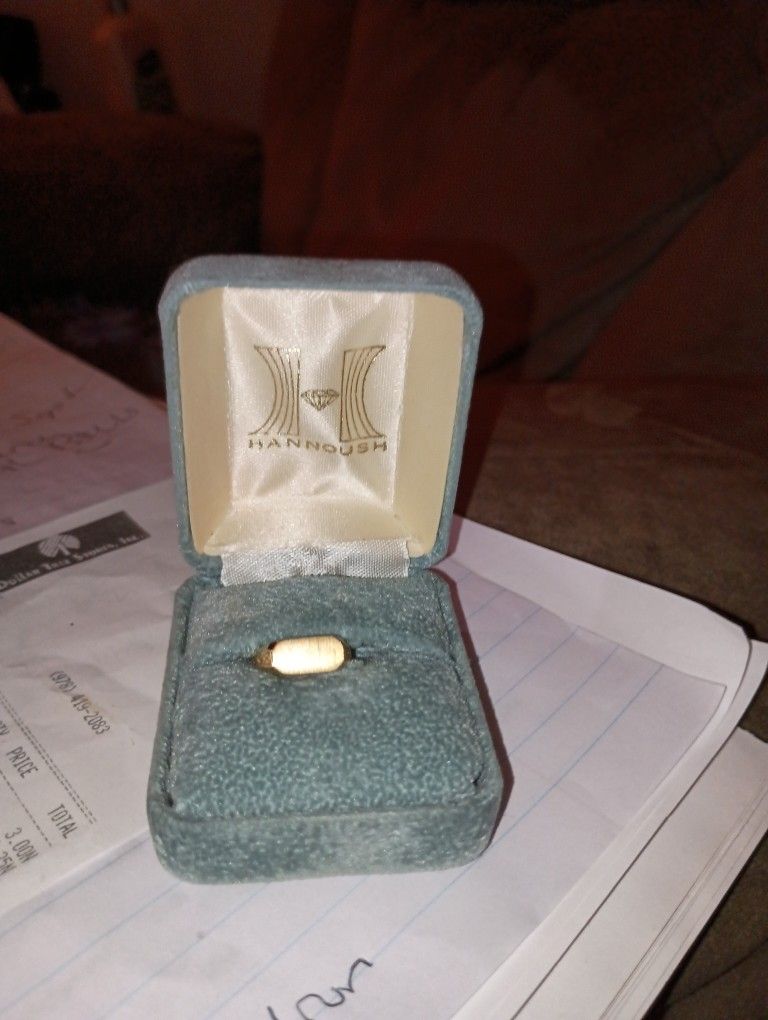 Brand New Vintage Baby Signet Ring 