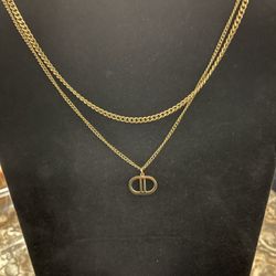 variety of necklaces.  stainless steel.  good quality.  The price is per each