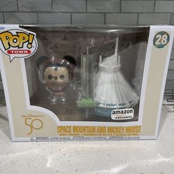 Funko Pop Town: Walt Disney World 50th Space Mountain and Mickey Mouse 28