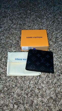 Black wallet