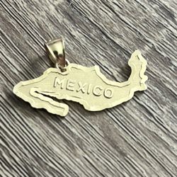 Country Of Mexico 14k Gold Necklace Charm