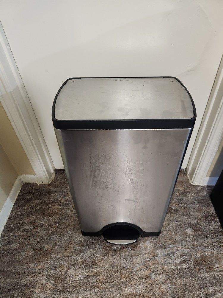 stainless steel kitchen trash can used Good Conditions