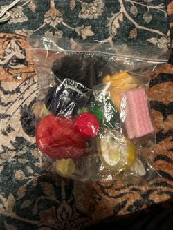 Bag mix of squishy’s and tabas.