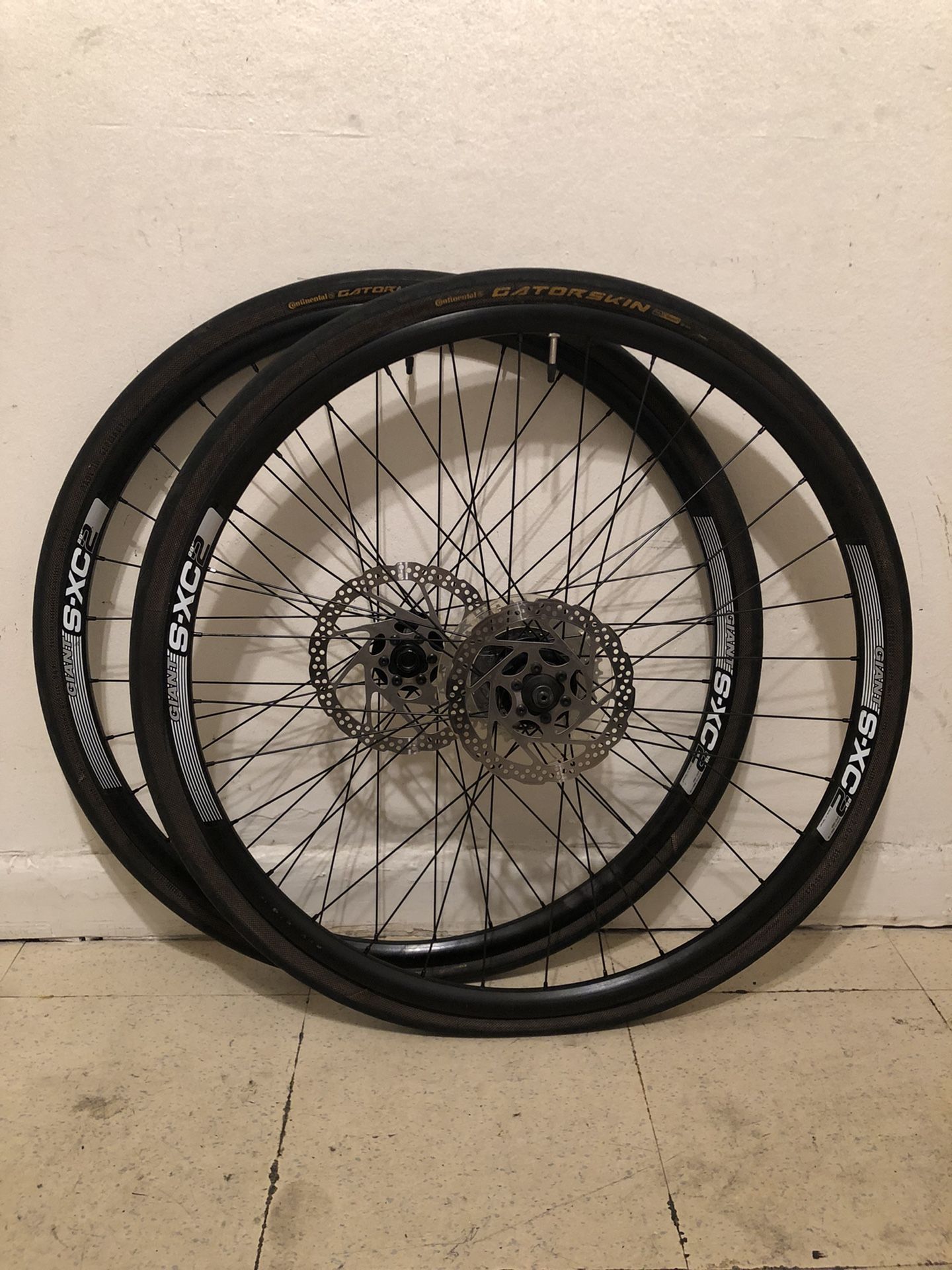 GIANT WHEELSET BIKE (29er)…