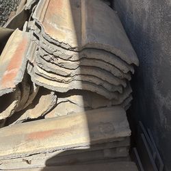 Roof tile