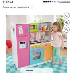 New In Box Kidcraft Deluxe Kitchen