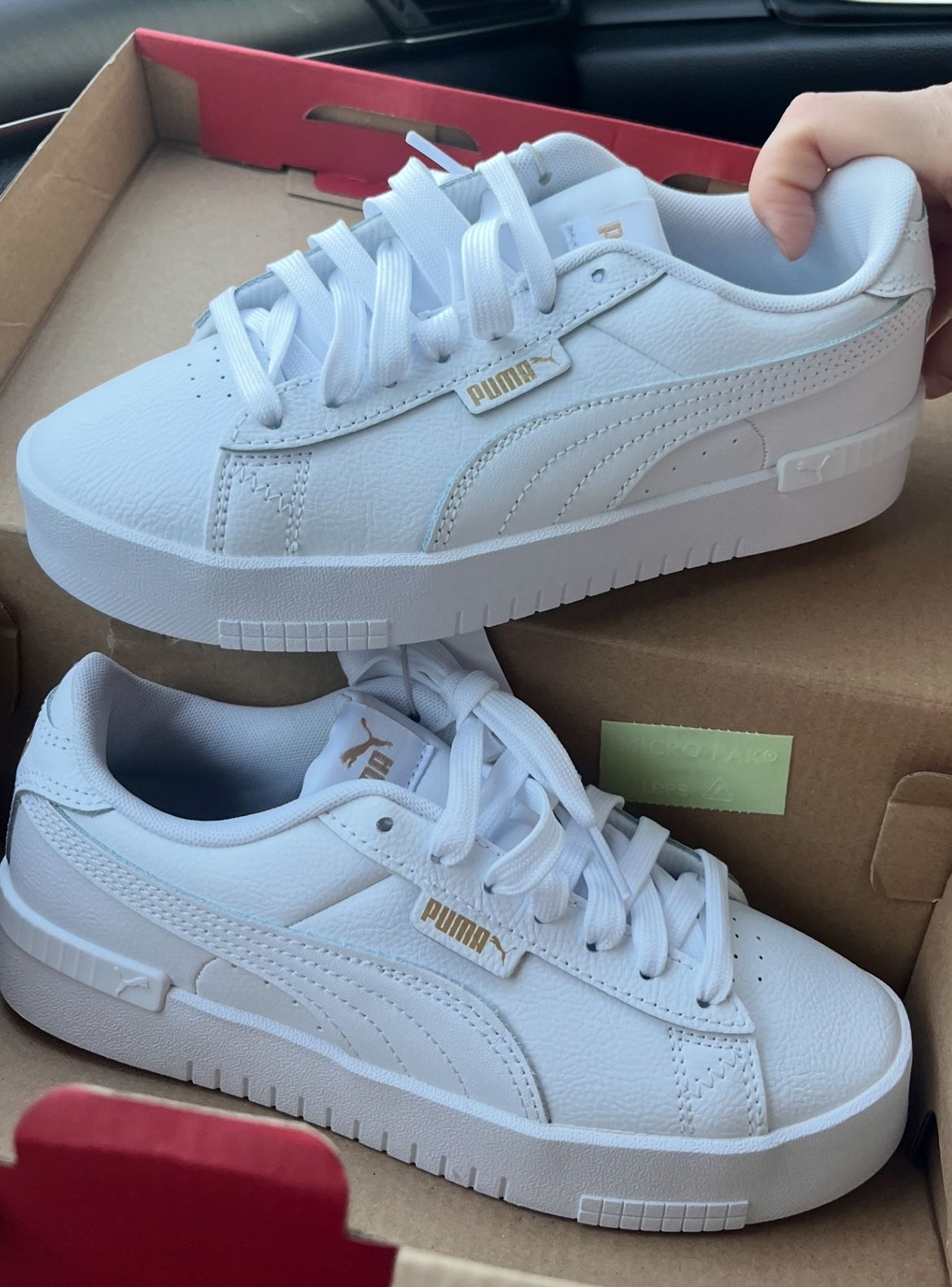 PUMA Women’s Size 6