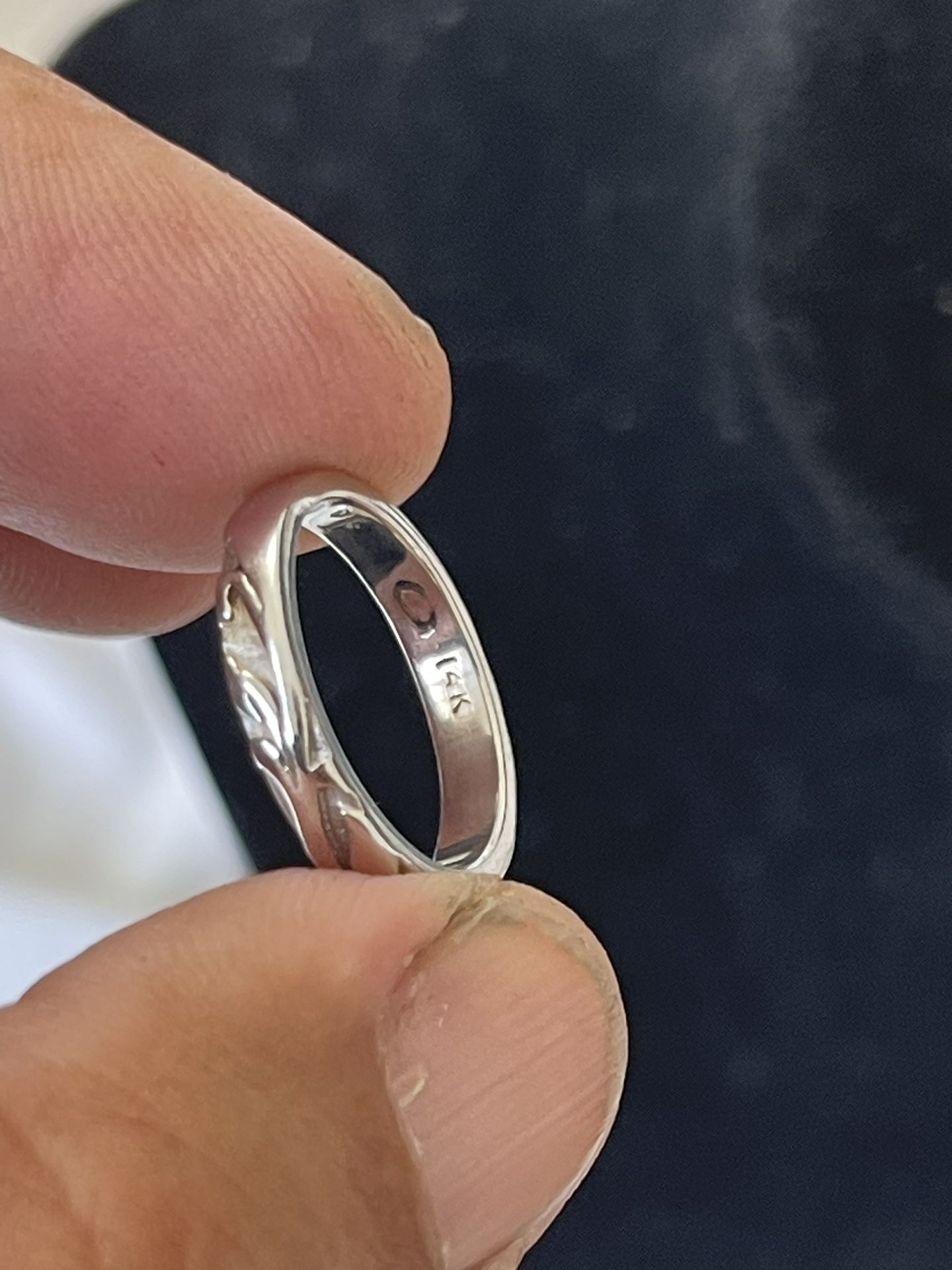 14K WHITE GOLD PROMISE RING