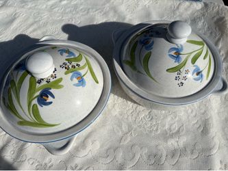 Vintage pottery /  cookware