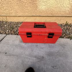 Red Portable Toolbox – Heavy Duty Storage (Used)