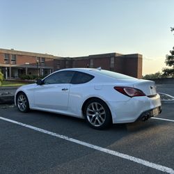 2013 Hyundai Genesis Coupe 2.0T