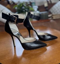 Michael Kora Black Stilettos w/ankle Strap
