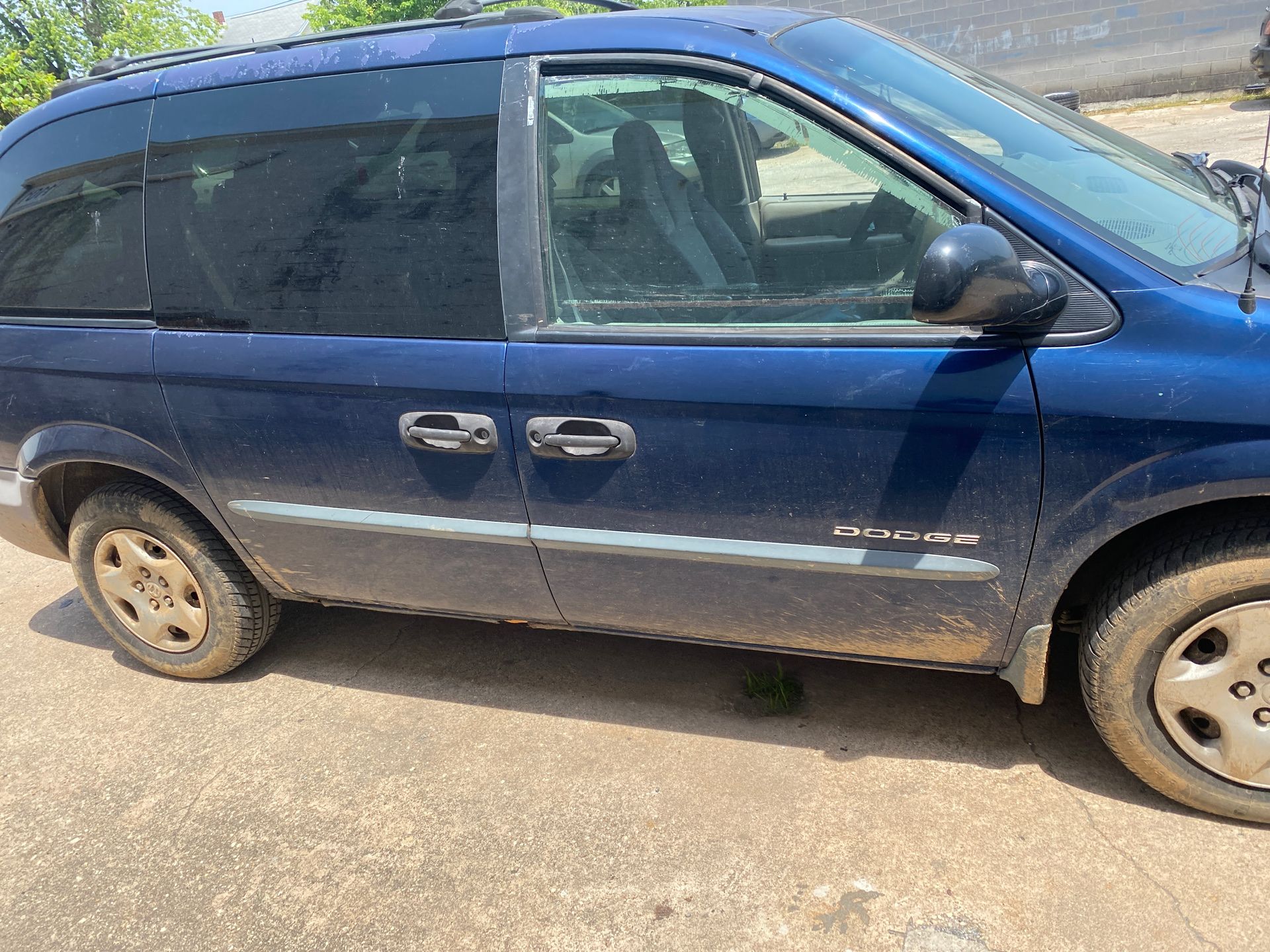 2001 Dodge Caravan