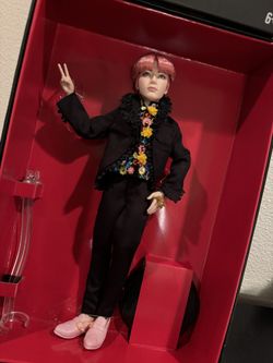 BTS V DOLL