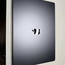Apple MacBook Pro M3 16”