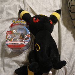 Umbreon Plushie And Battle Figure Pack