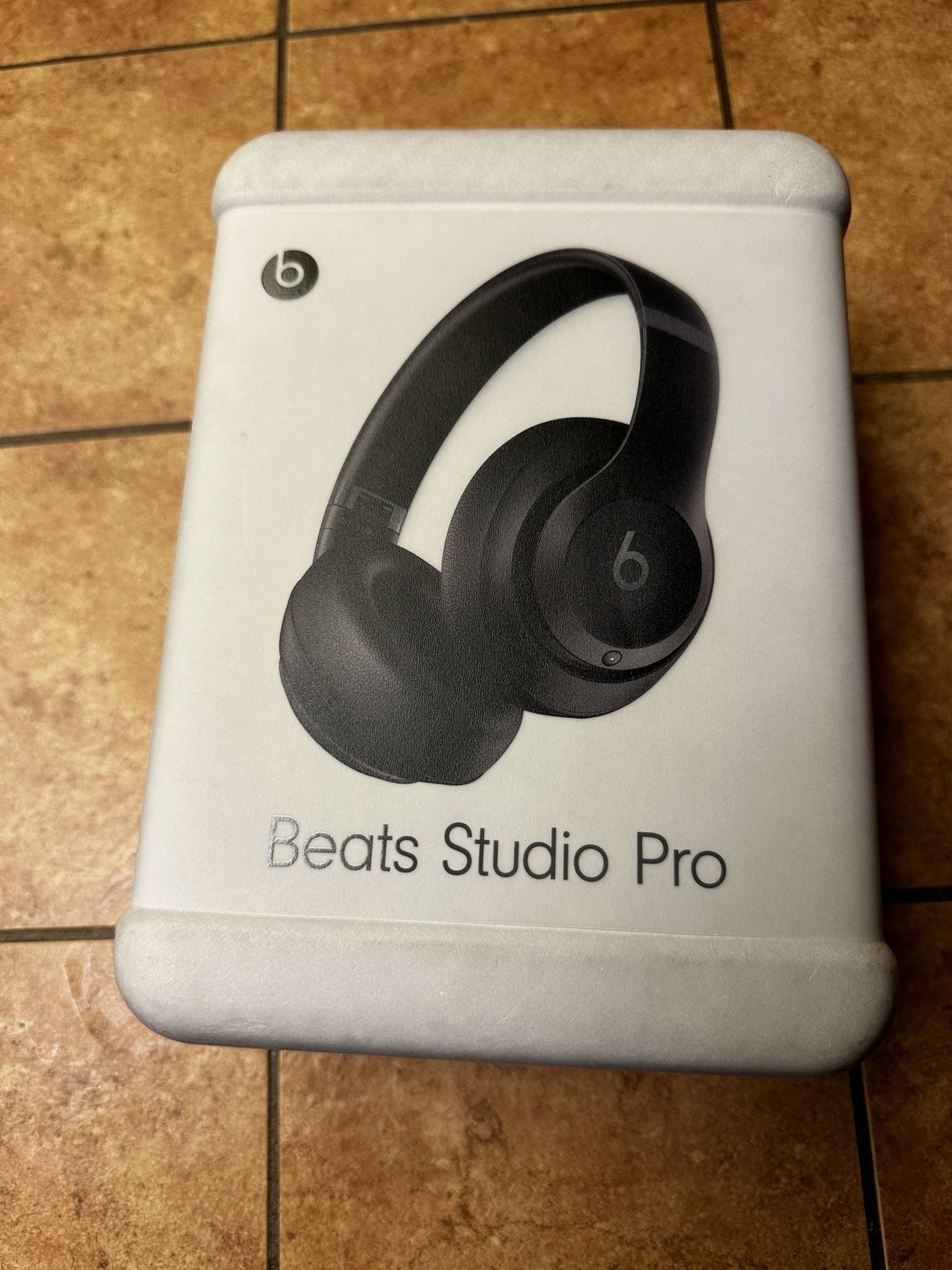 Beats Studio Pro Wireless Headphones- Black