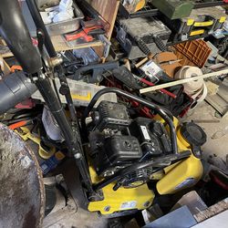 Plate compactor 6.5HP with water tank sprayer