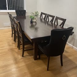 Dining Room Table And Chairs